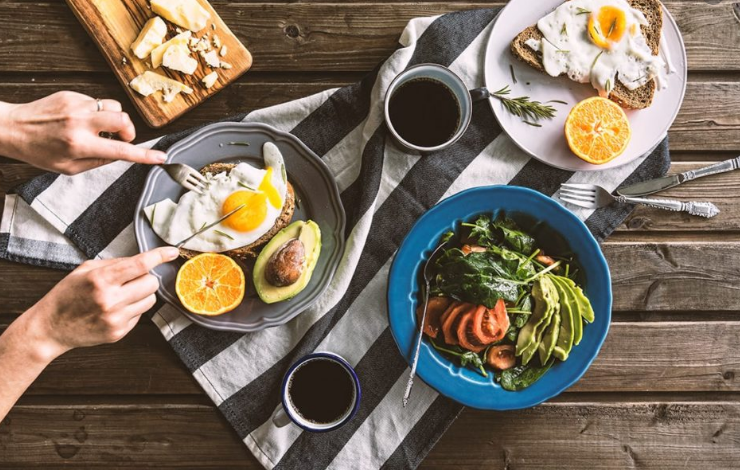 10 Filling Foods to Help You Curb Overeating